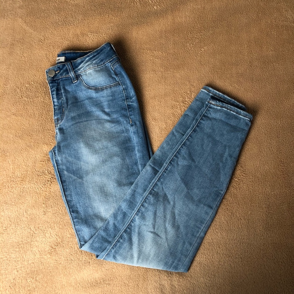 Refuge Blue Jeans